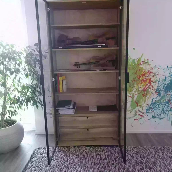 Witryna dębowa z do salonu MERIS - PRODUCENT